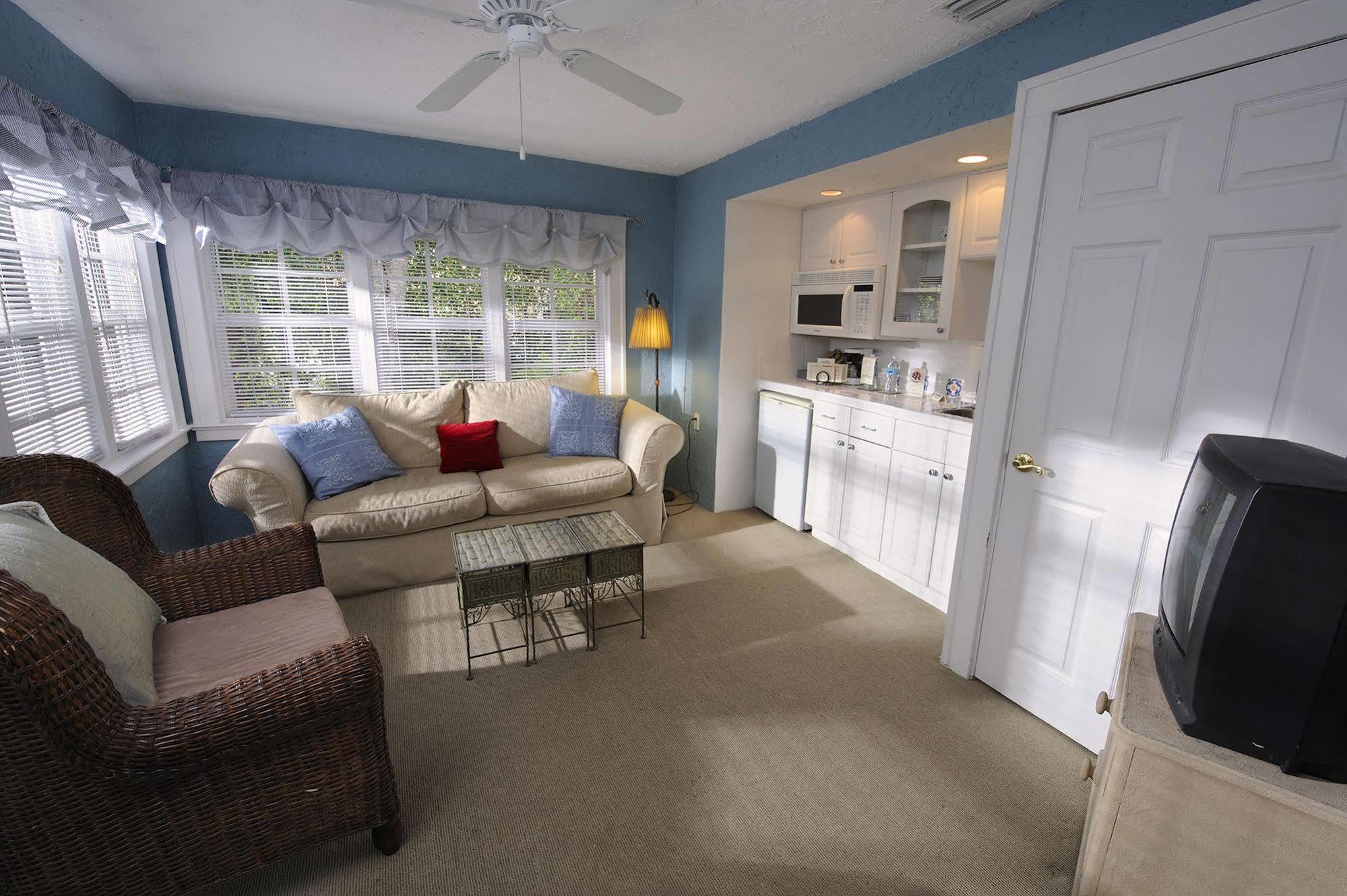 Mango Inn Bed And Breakfast Lake Worth Beach Buitenkant foto